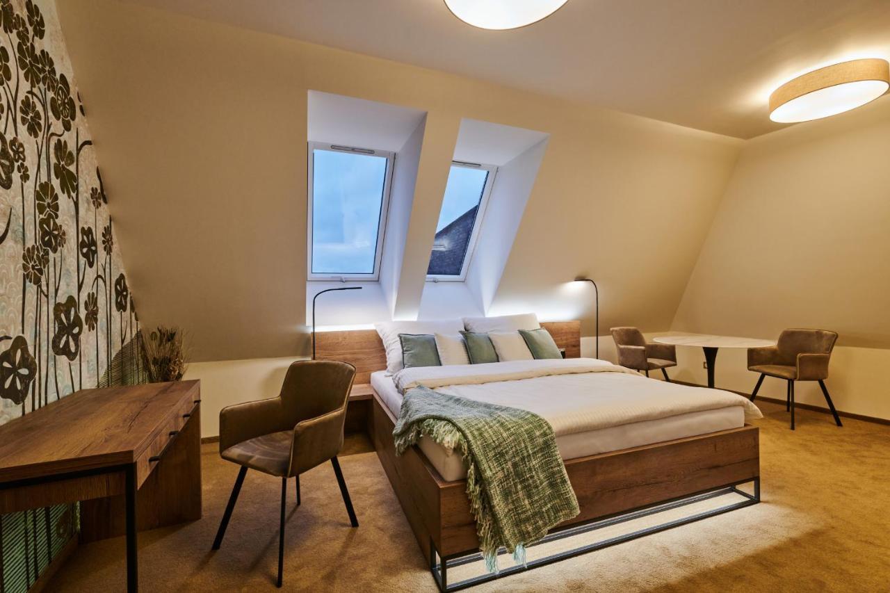 Hotel Alfred A Hermina Olomouc Luaran gambar